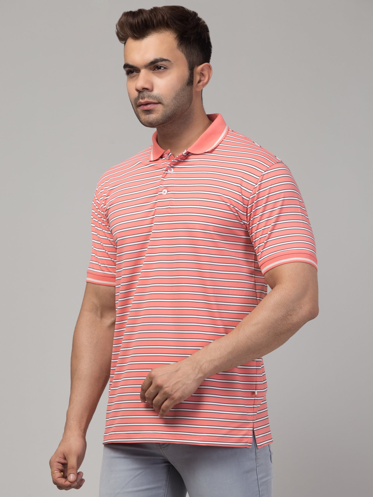 Striped Men Round Neck Reversible pink T-Shirt